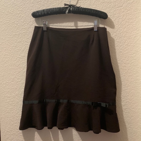 pantology Dresses & Skirts - Pantology size 10 black skirt